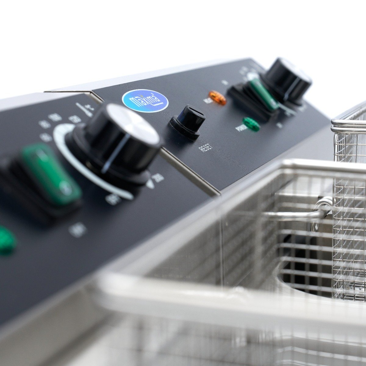 Deep Fryer - 2 x 16L - 2 Baskets - with Drain Tap and Stand - 230V - Image 8